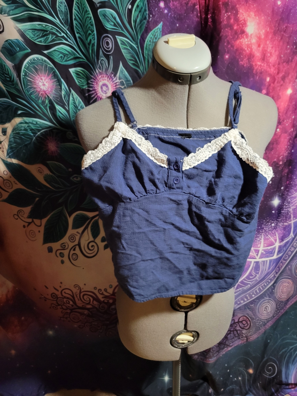 Lace-Trim Navy Blue Spaghetti Strap Crop Top